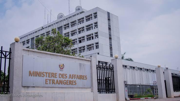  Arriérés des salaires des diplomates Congolais: La vérité sur le paiement et les fonds de l’Agence française de développement