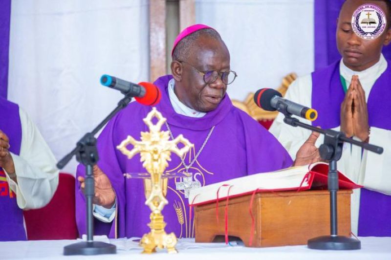  Quand la vigie morale se regarde dans le miroir: La CENCO invitée à se faire violence !